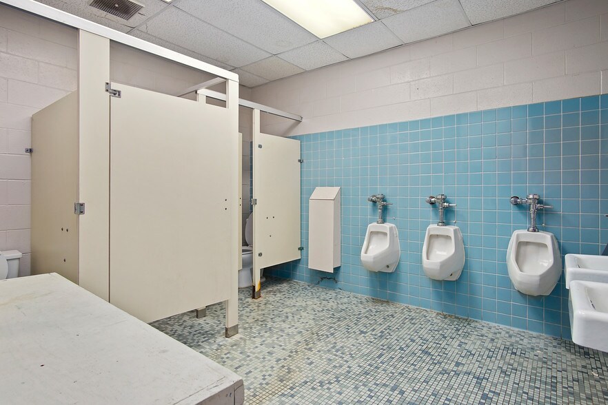 More Photos Of 5900 Reynolds Rd, Morrow Loft Creative Space For Lease