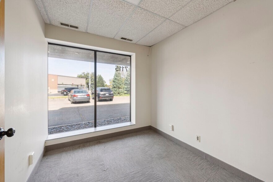 More Photos Of 7115-7133 Washington Ave S, Edina Research And Development For Lease