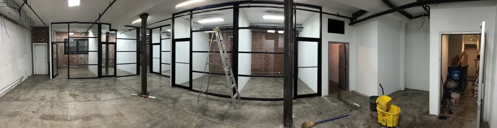 More Photos Of 247 W 36th St, New York Office For Lease