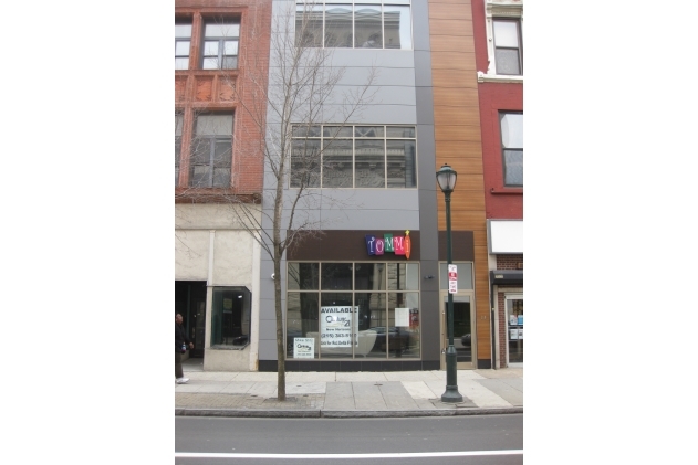 Primary Photo Of 718 Chestnut St, Philadelphia Storefront Retail Office For Sale