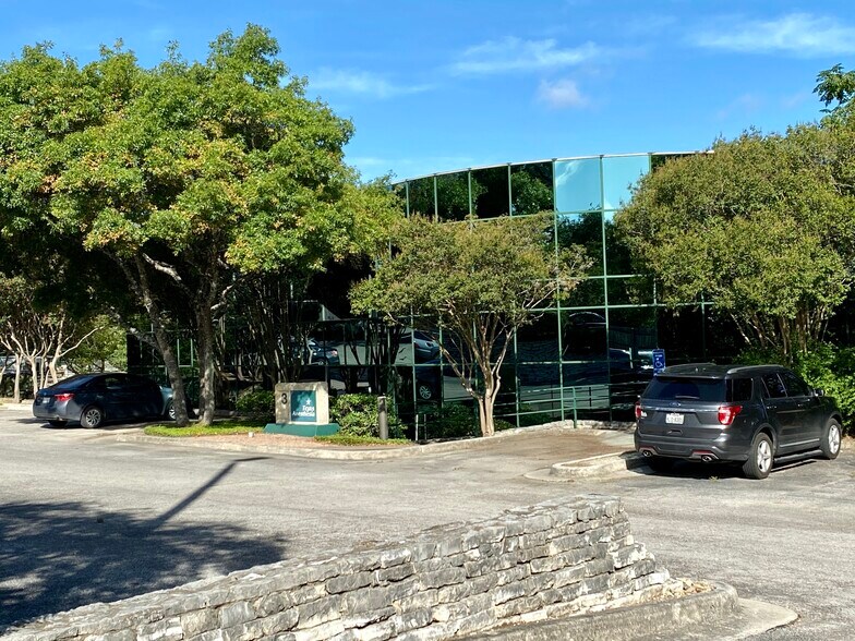 More Photos Of 4242 Medical Dr, San Antonio Unknown For Lease