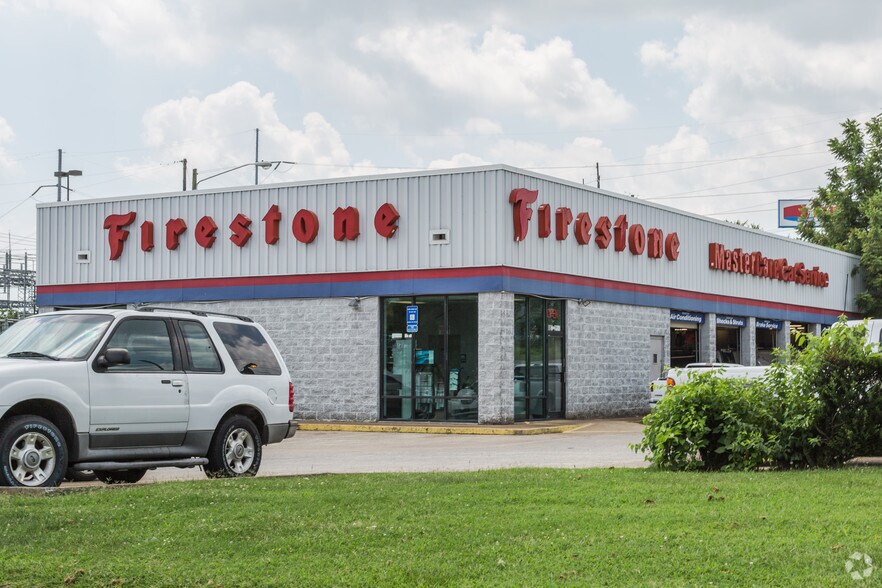 More Photos Of 4101-4109 Lebanon Pike, Hermitage Unknown For Lease