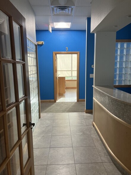 More Photos Of 1300 Shoreline Dr, Gulf Breeze Medical For Lease