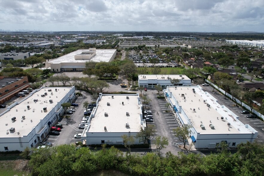 More Photos Of 5951 NW 173rd Dr, Miami Medical For Sale