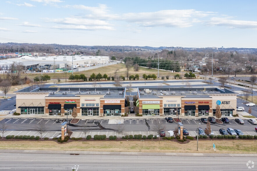 More Photos Of 3871-3999 Lebanon Pike, Hermitage Storefront For Lease