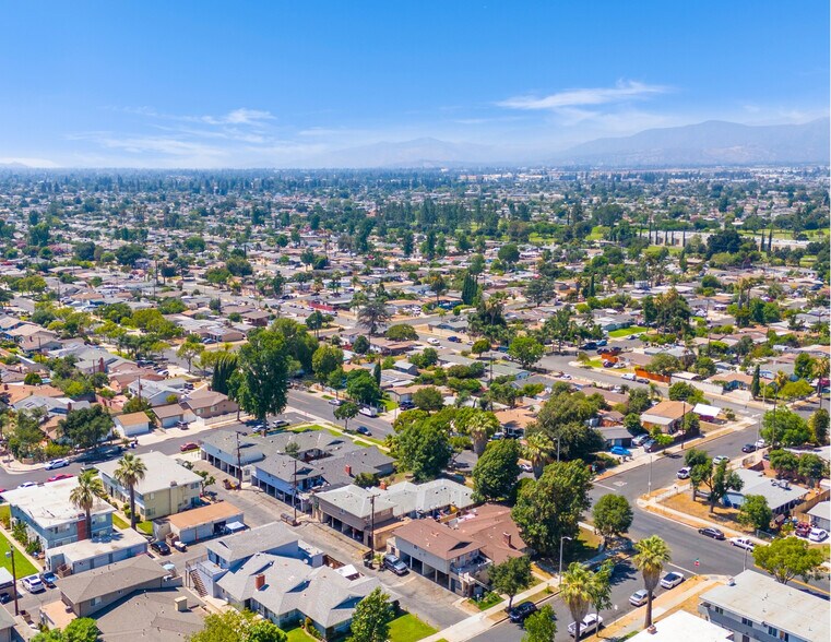 More Photos Of 1147 W D St, Ontario Multifamily For Sale