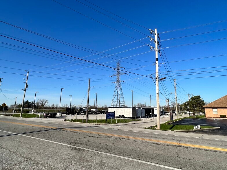 More Photos Of , Indianapolis Unknown For Sale