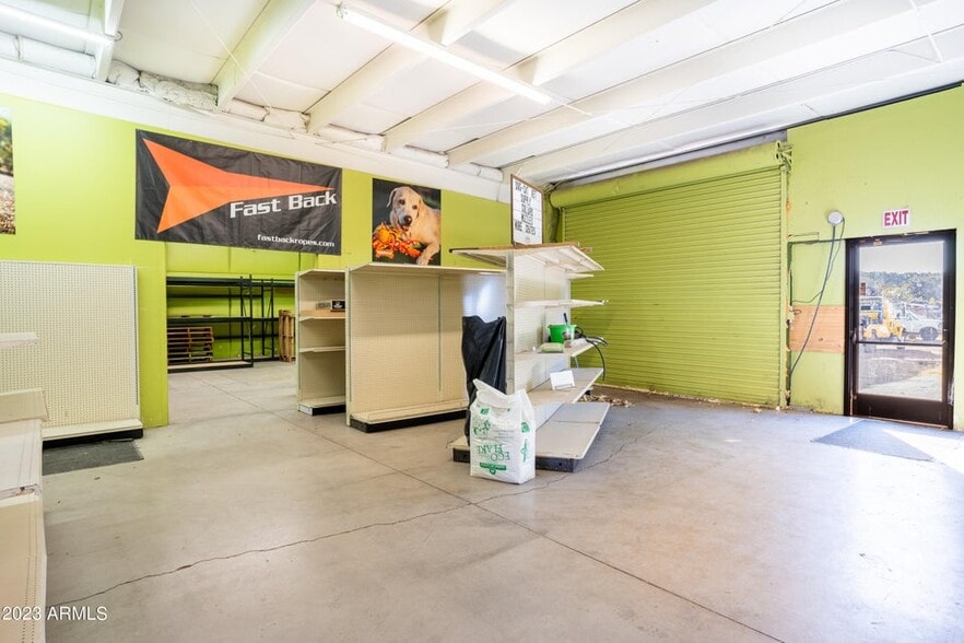 More Photos Of 101 W Aero Dr, Payson General Retail For Lease