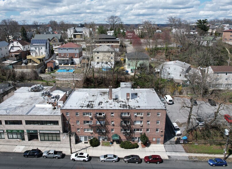 More Photos Of 376-380 McLean Ave, Yonkers Apartments For Sale