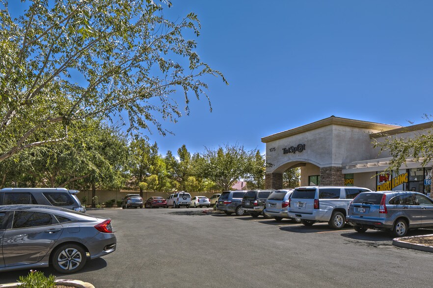 More Photos Of 1075 E Riggs Rd, Chandler Freestanding For Lease