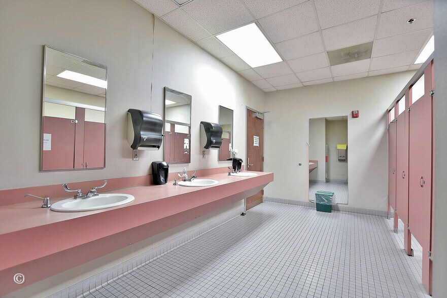 More Photos Of 1 Old Mills Way, Columbus Industrial For Sale