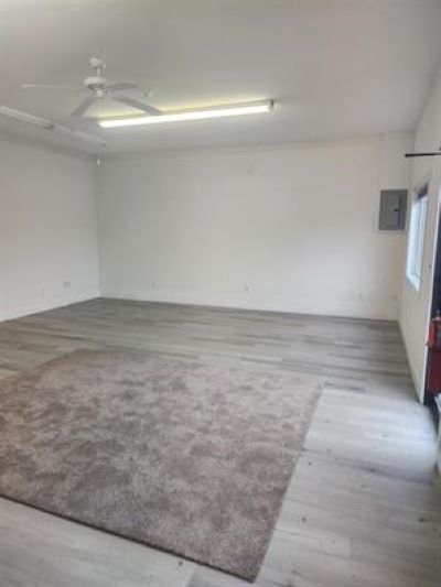 More Photos Of 414 Rt-125, Brentwood Freestanding For Lease