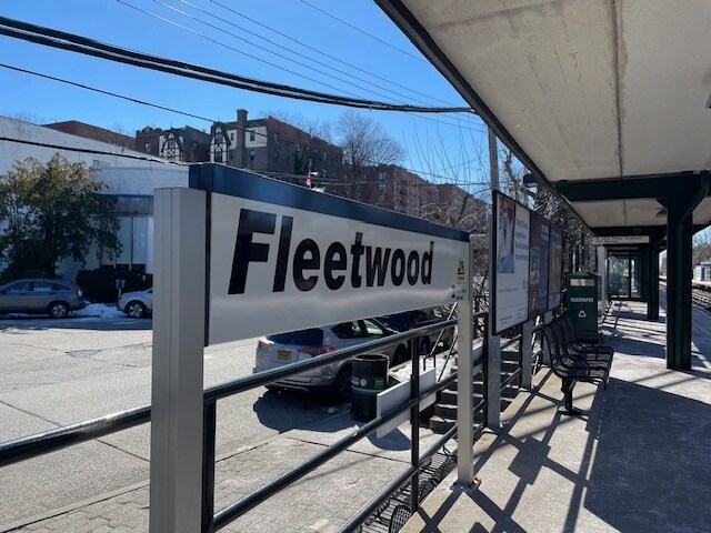 More Photos Of 699 N Macquesten Pky, Mount Vernon Manufacturing For Sale