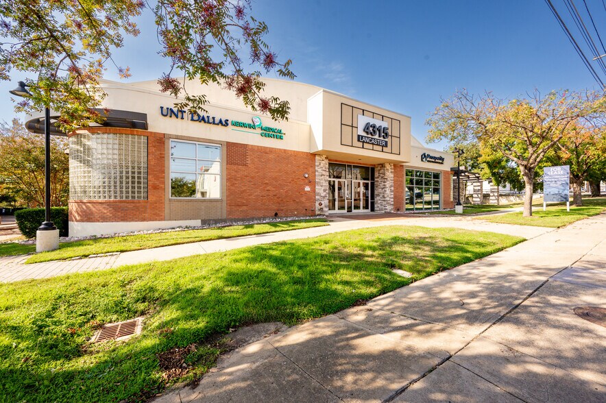 More Photos Of 4315 S Lancaster Rd, Dallas Office For Lease