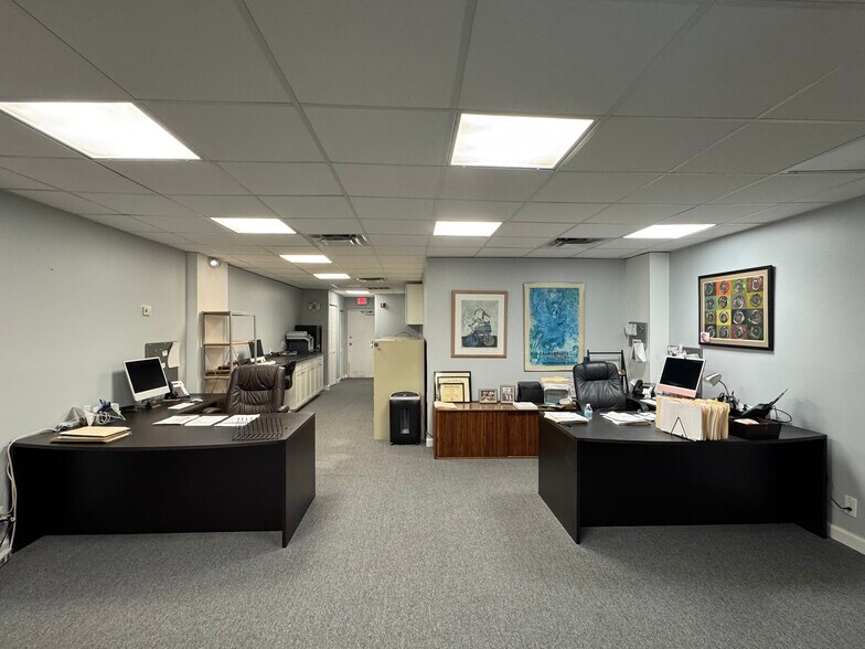 More Photos Of 3015 N Ocean Blvd, Fort Lauderdale Apartments For Sale