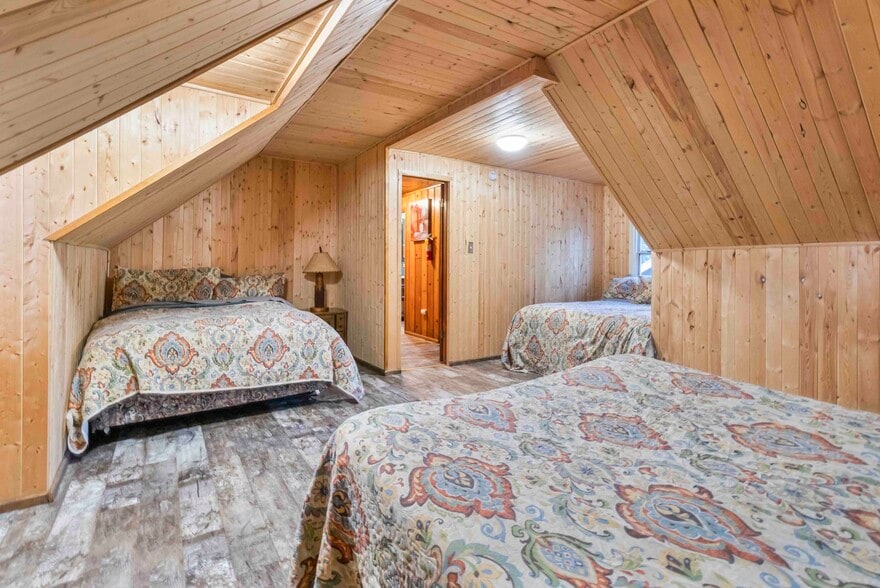 More Photos Of 39372 Big Bear Blvd, Big Bear Lake Hotel For Sale