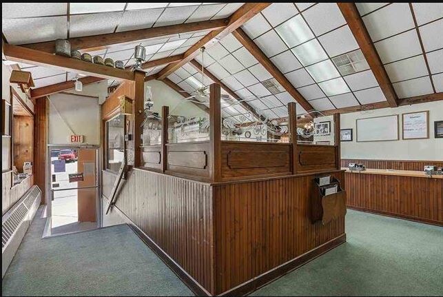 More Photos Of 301 Ellis St, Kewaunee Restaurant For Sale