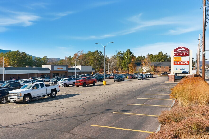 More Photos Of 1584 White Mountain Hwy, North Conway Unknown For Lease