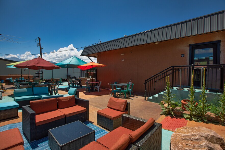 More Photos Of 121 W Midland Ave, Woodland Park Restaurant For Sale