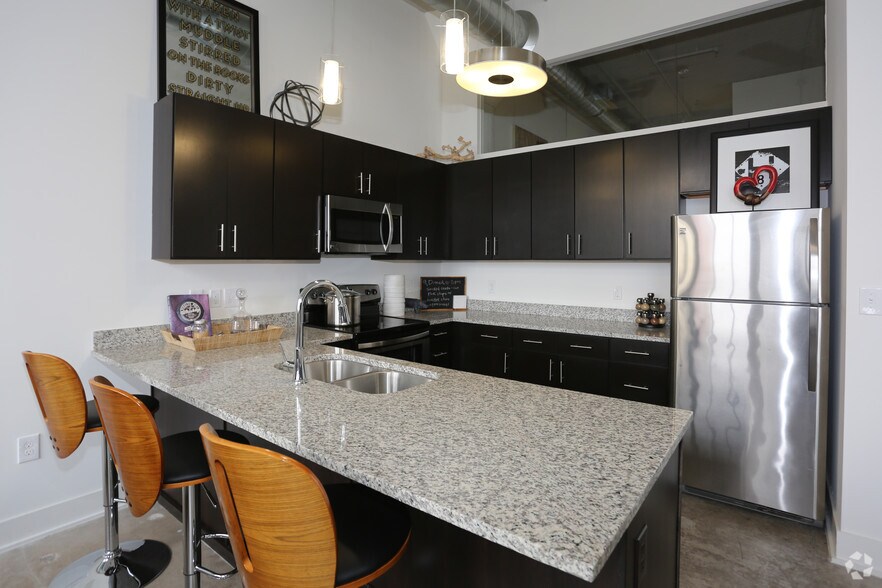 More Photos Of 575 E 4th St, Winston-Salem Apartments For Lease