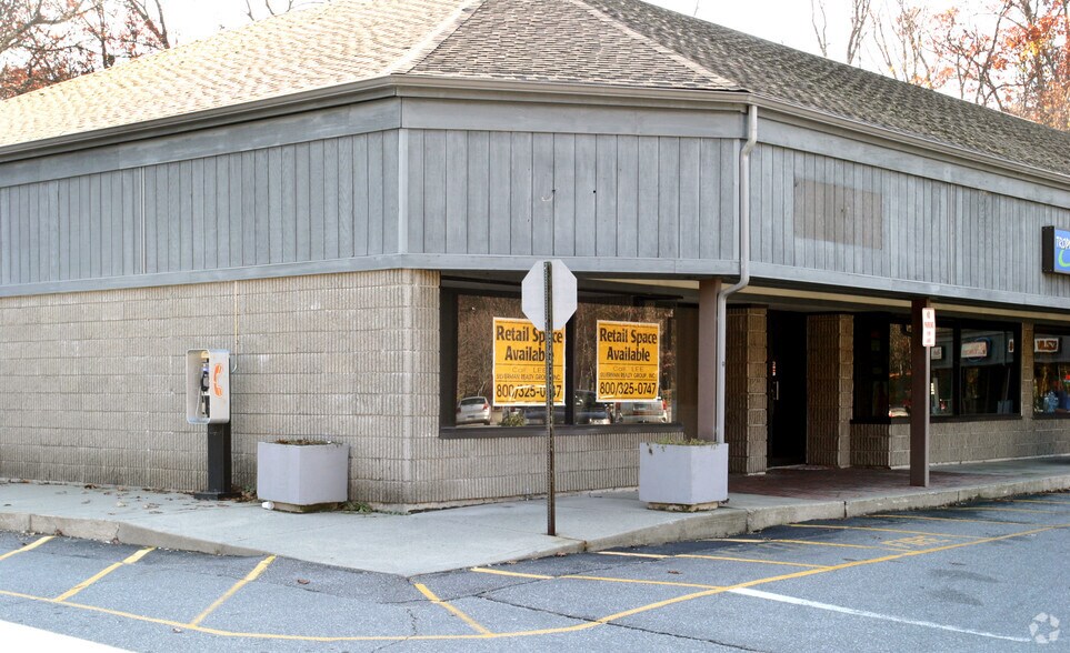 316 Boston Post Rd, Waterford, CT 06385 Retail For Lease
