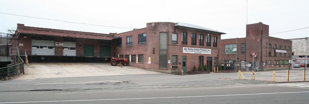 More Photos Of 150 Roosevelt Dr, Derby Manufacturing For Sale