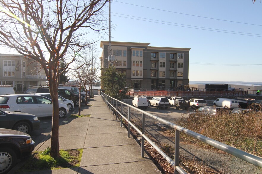 More Photos Of 1140 10th St, Bellingham Apartments For Lease