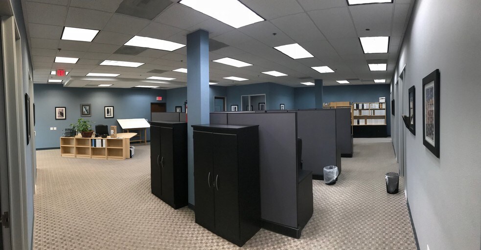 More Photos Of 209 Avenida Fabricante, San Clemente Office For Lease