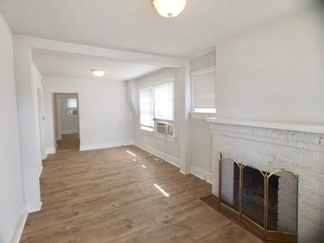 More Photos Of 2364 S Broadway, Denver Office Residential For Lease