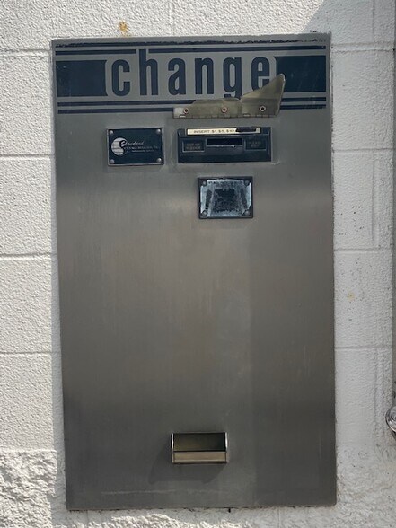 More Photos Of 1325 S Detroit St, Bellefontaine Carwash For Sale