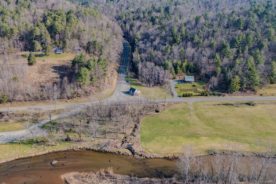 More Photos Of 12 Scenic Rd, Fries General Retail For Sale