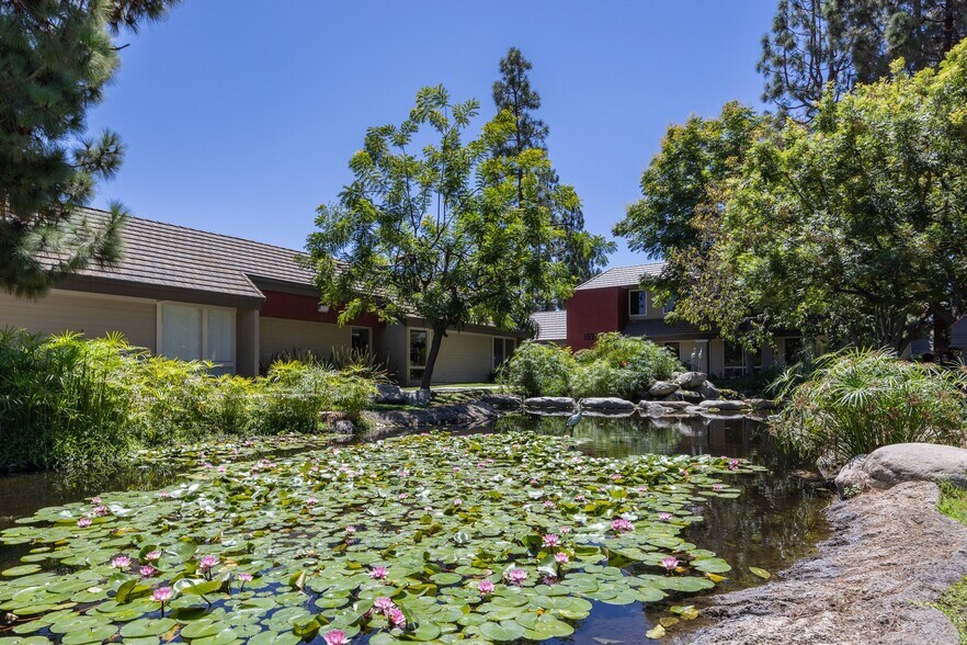 More Photos Of 1516 Brookhollow Dr, Santa Ana Medical For Lease