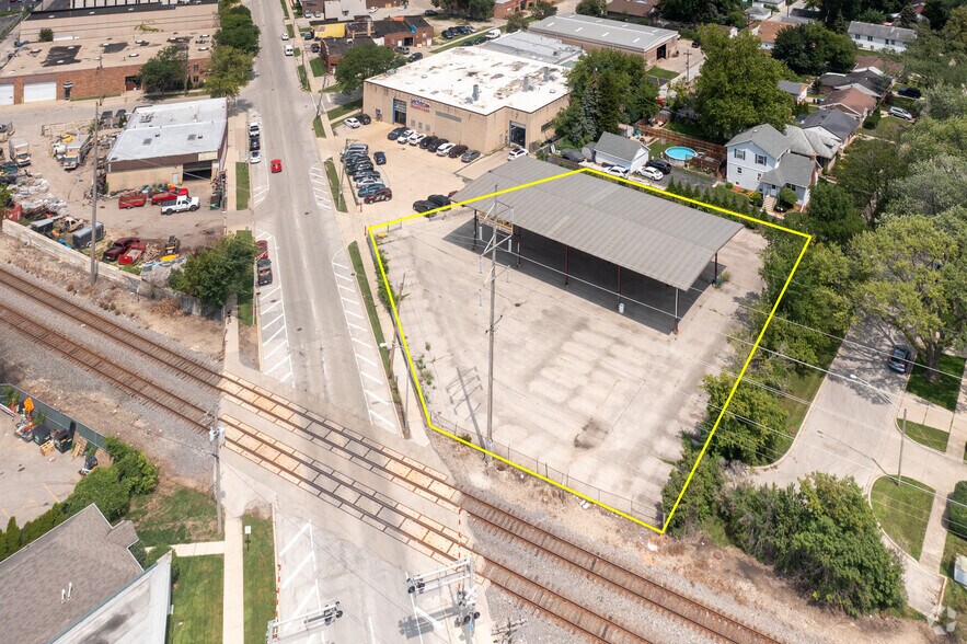 More Photos Of 1001 Lee St, Des Plaines Land For Lease