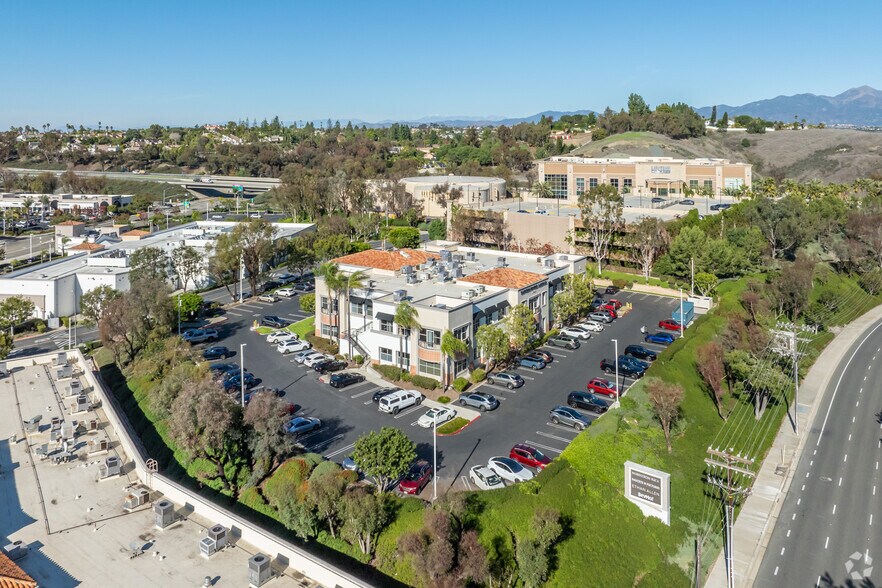 More Photos Of 25500 Rancho Niguel Rd, Laguna Niguel Medical For Lease