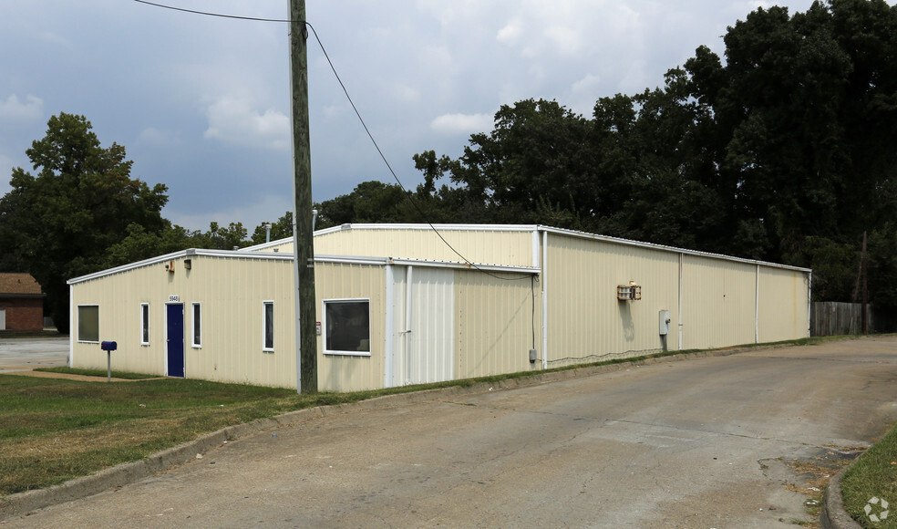 Primary Photo Of 5948 Jefferson Ave, Newport News Warehouse For Lease