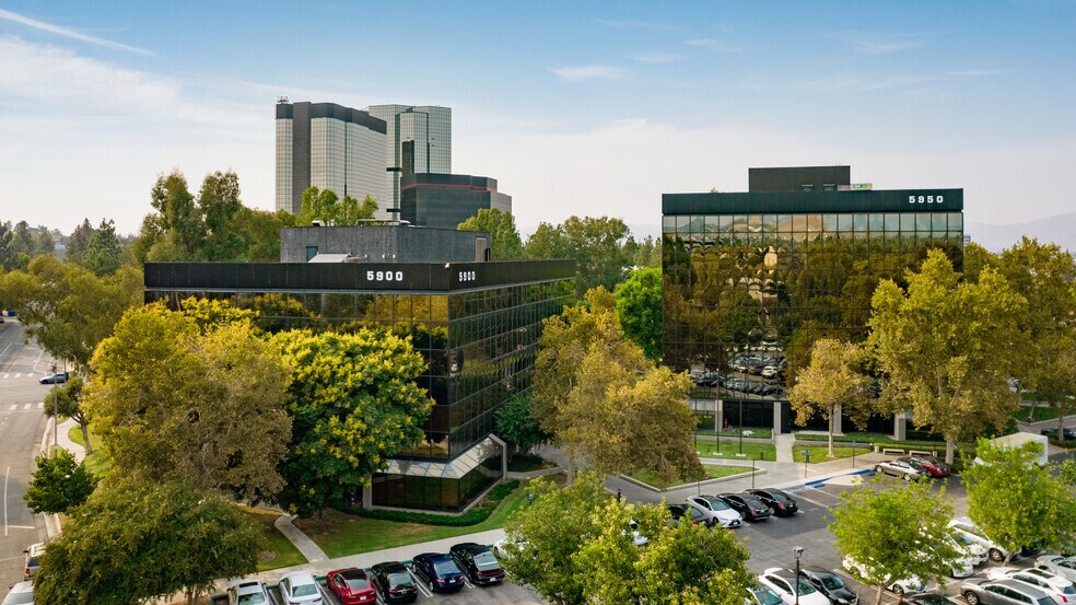 More Photos Of 5900 Canoga Ave, Woodland Hills Office For Lease