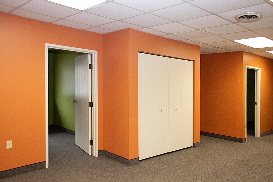 More Photos Of 530 W Ionia St, Lansing Office For Lease