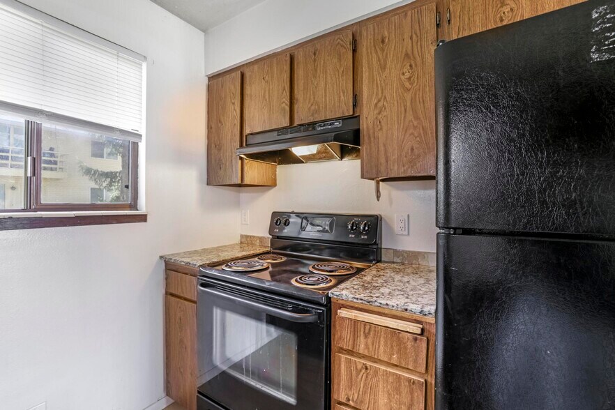 More Photos Of 147 Robbins Ave, Twin Falls Apartments For Sale