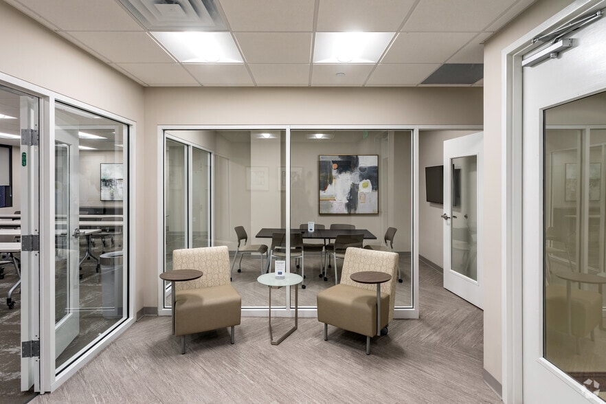 More Photos Of 1301 Gervais St, Columbia Office For Lease