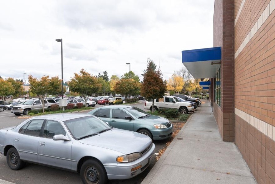 More Photos Of 305 Cooper Point Dr, Olympia Drugstore For Sale