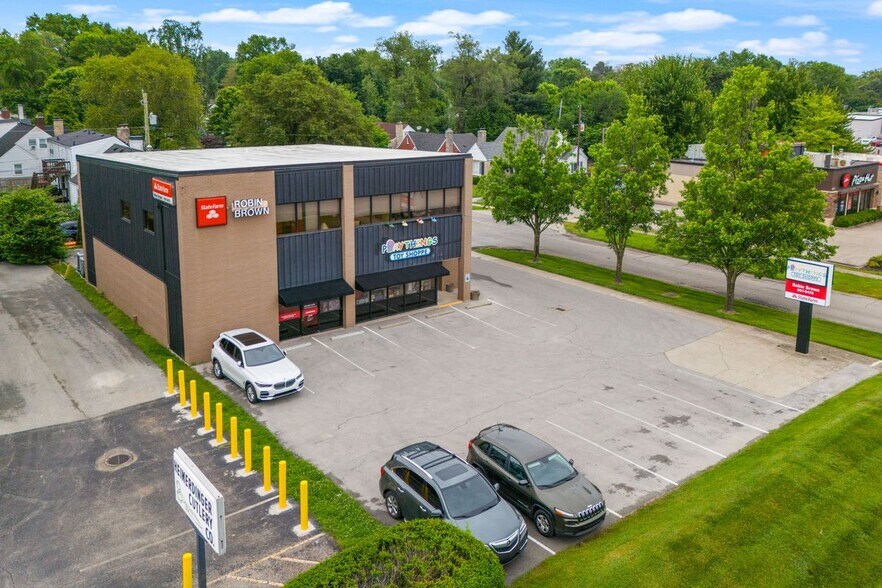 More Photos Of 4209 Shelbyville Rd, Louisville Office For Lease