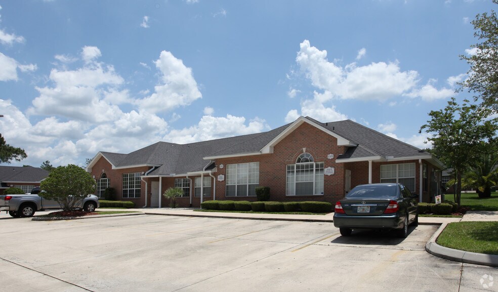 More Photos Of 8833 Perimeter Park Blvd, Jacksonville Office For Lease