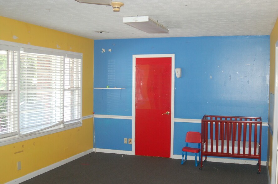 More Photos Of 1267 Old Norcross Rd, Lawrenceville Daycare Center For Sale