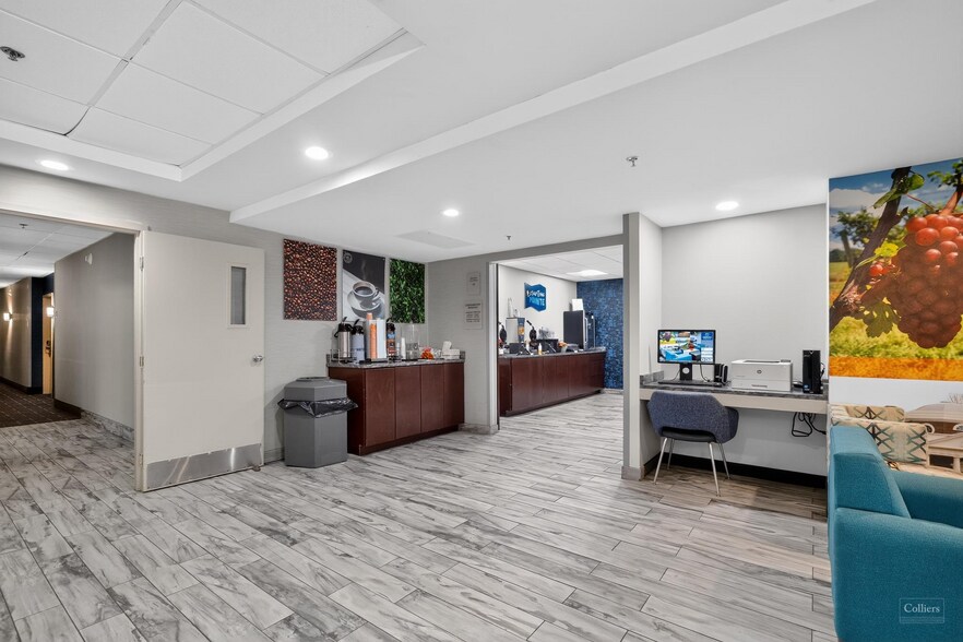 More Photos Of 1803 Emmet St N, Charlottesville Hotel For Sale