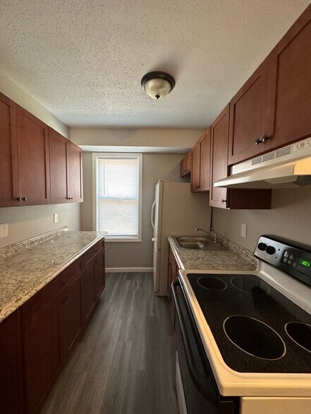 More Photos Of , Hartford Multifamily For Sale