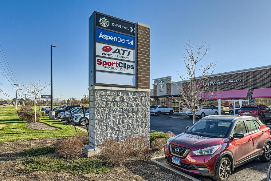 More Photos Of 11525 US Highway 14, Woodstock General Retail For Lease