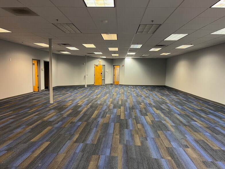 More Photos Of 612 Main St, Stroudsburg Loft Creative Space For Lease