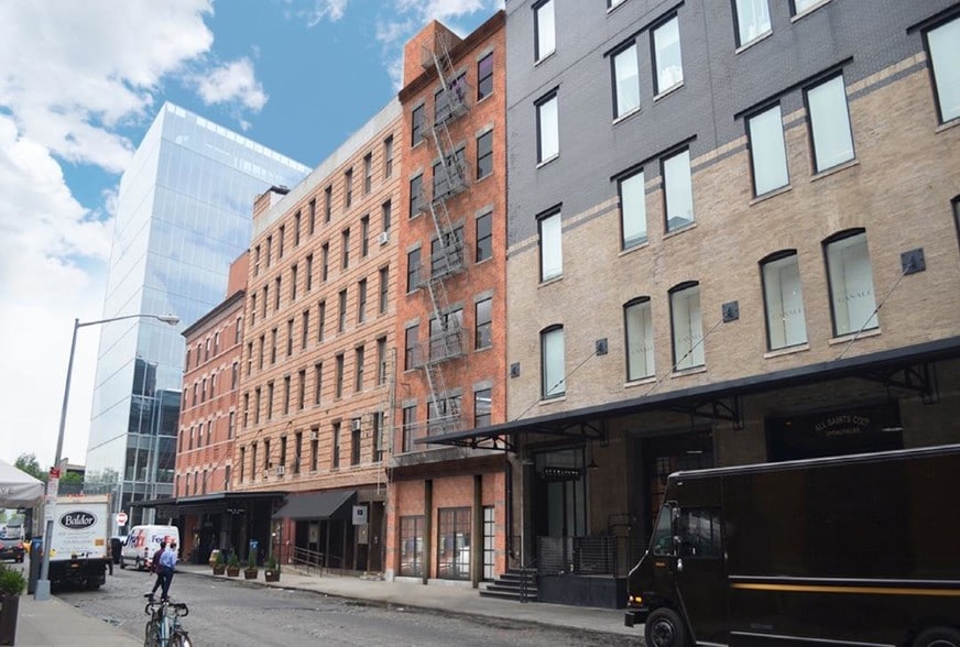 Primary Photo Of 419 W 13th St, New York Office For Lease