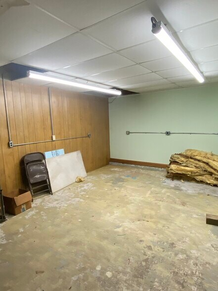 More Photos Of 26 Crescent St, Ware Industrial For Sale