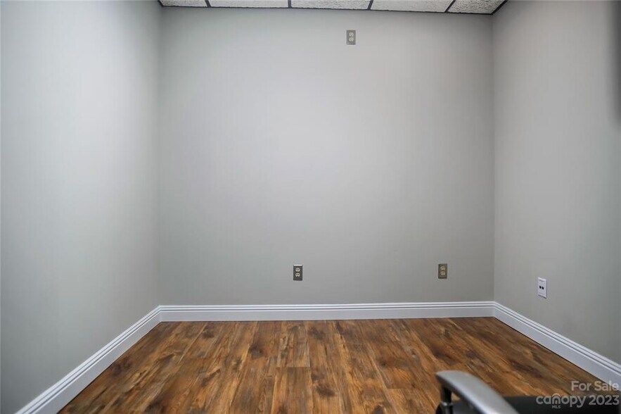 More Photos Of 510 W King St, Kings Mountain Medical For Lease